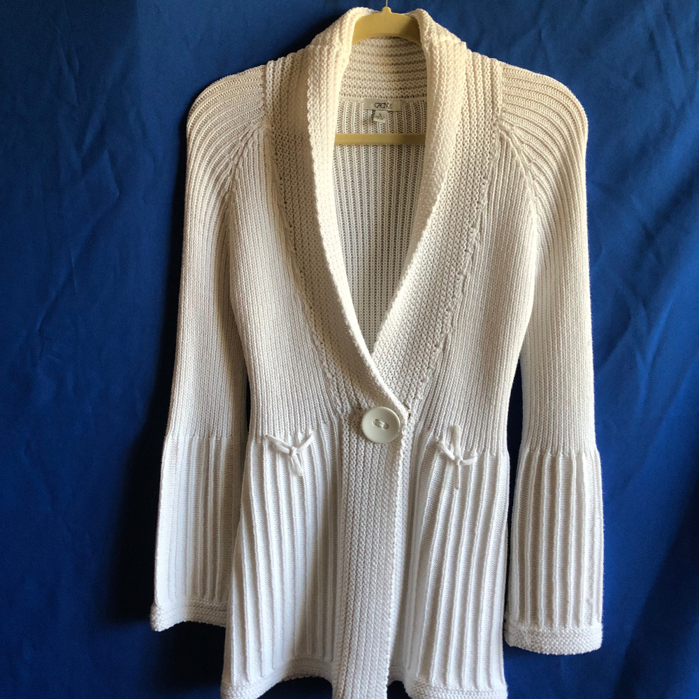 Cache Sweater